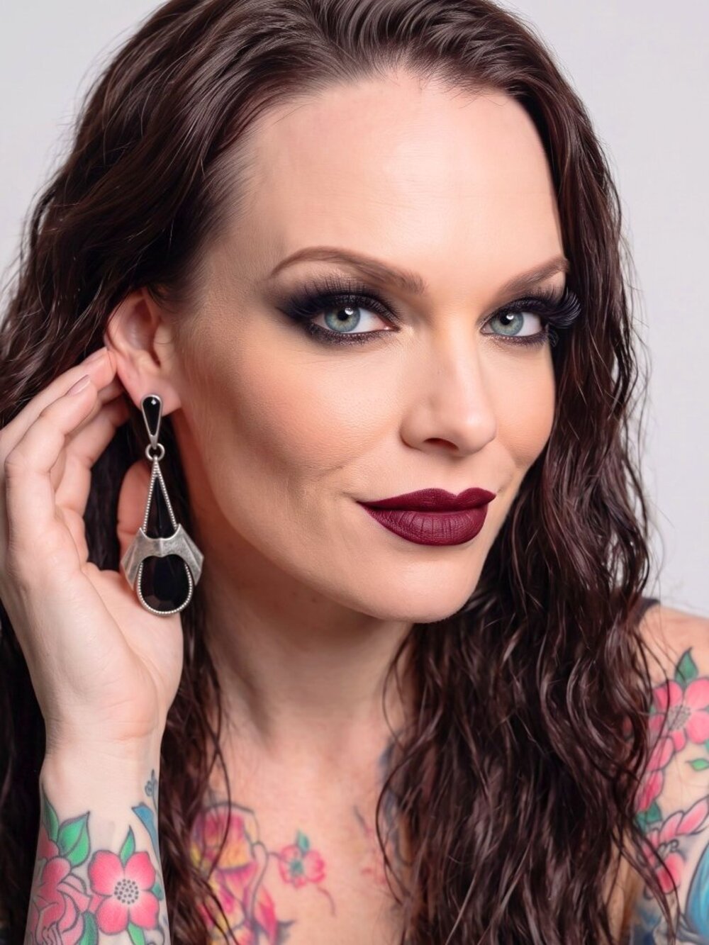 Killstar Midnight Earrings Silver Gothic Vampire Bat Wing Black Gem Drop NWT